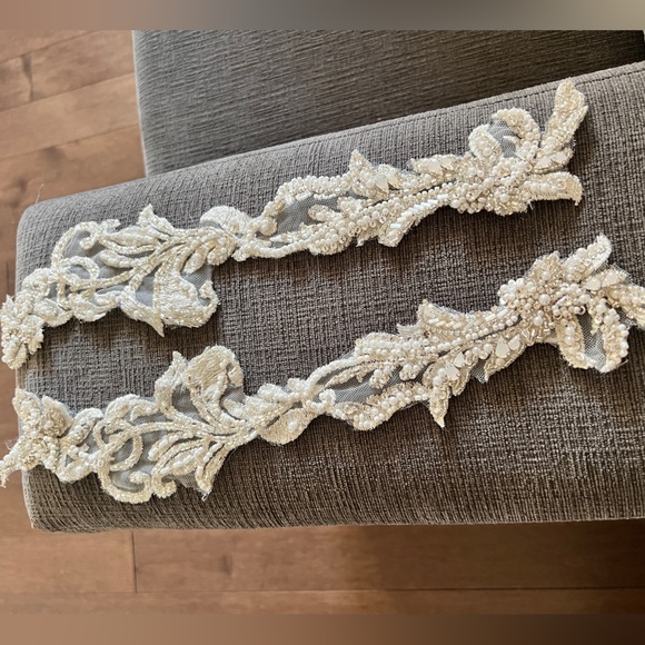 Kimora by Sottero and Midgley Wedding Dress - Picture 4 of 16